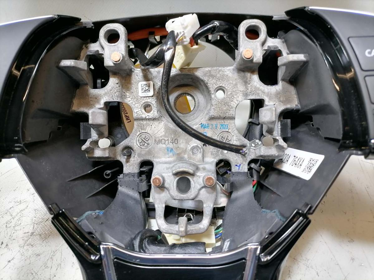 Mitsubishi Eclipse Cross GL3W original Lederlenkrad mit Multifunktion Bj.2023